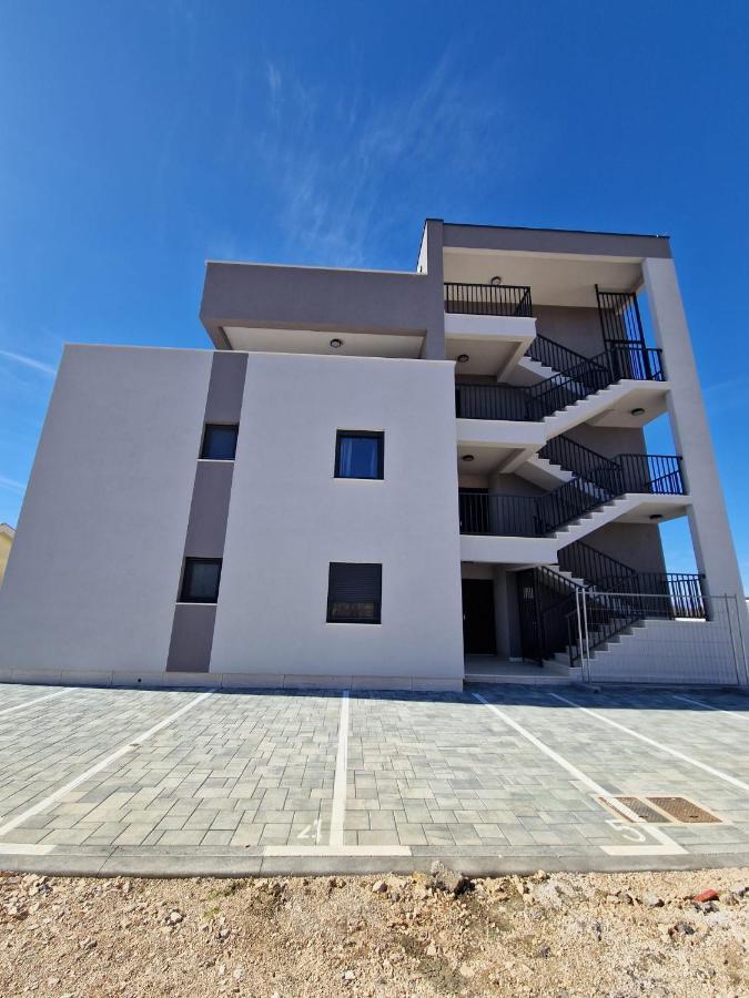 Apartment Luka Privlaka  Bagian luar foto